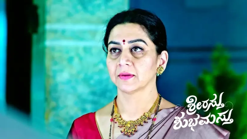 Sharvari Blames Tulasi for Madhav's Troubles