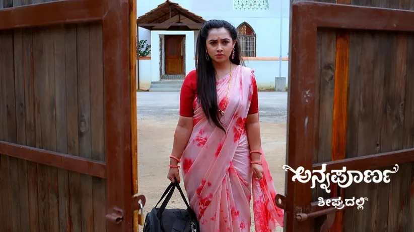 Avani Is Ousted from Vedavathi's House