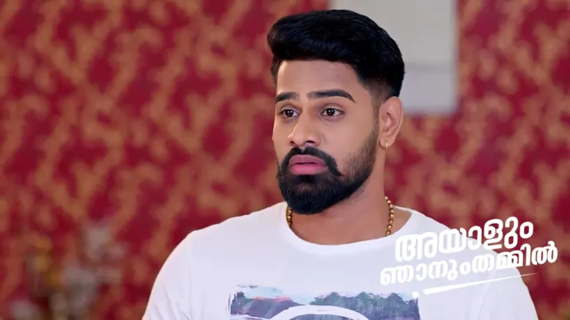 Akhil Puts Up an Act in front of Bhaskar