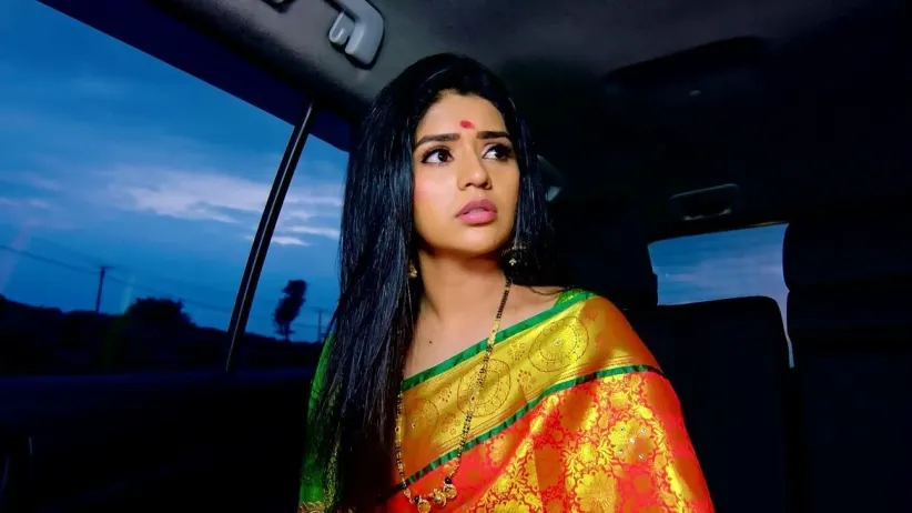 Aryavardhan Asks Anu to Drive His Car