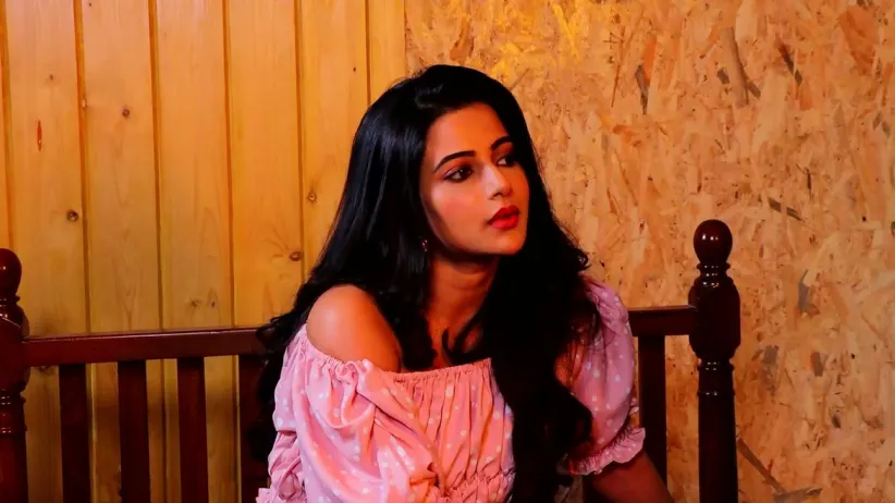 Chhotolok| Rupsha Provokes Raja