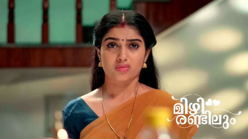 Swathi Seeks Manu’s Help