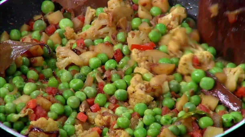 Recipes of Two Countries on Rannaghar