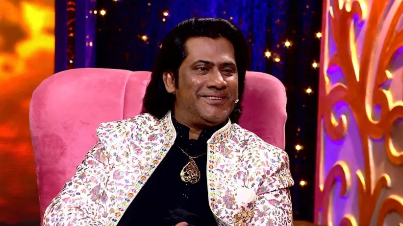 Hamsar Hayat Celebrates Diwali with Japji