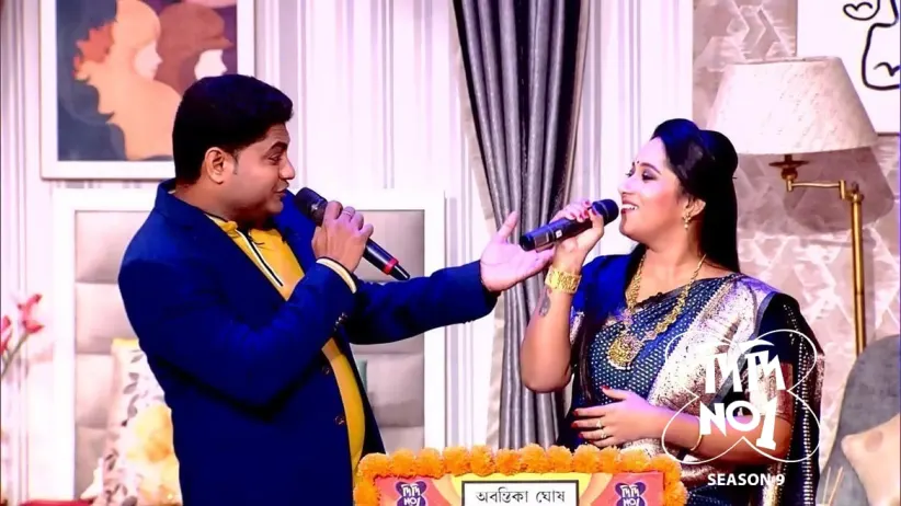 Four Blissfully Married Couples Come on the Show