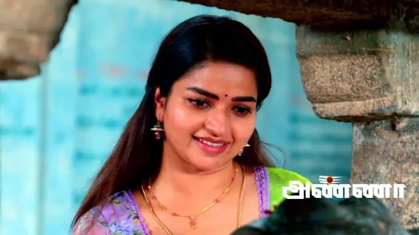 Karthik Decides to Help Shanmugham