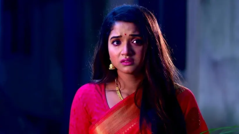 Mili Secretly Sees Arjun Return Home | Mili