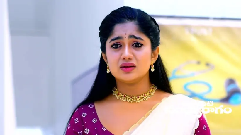 Ramalakshmi Chooses to be with Showrya