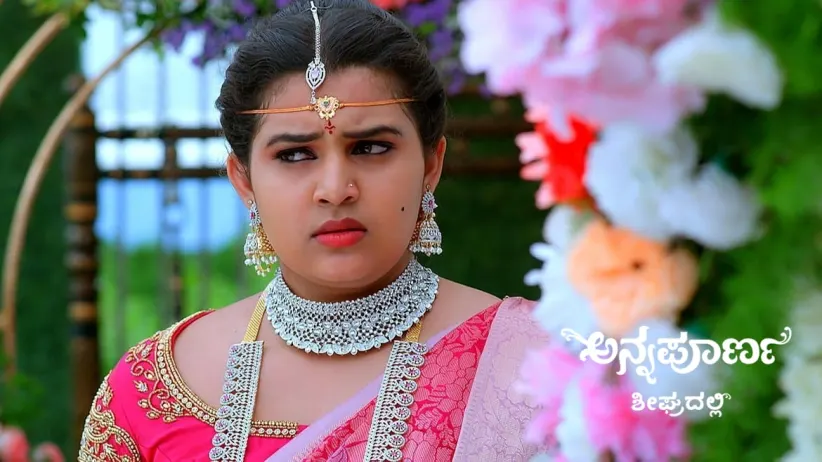 Will Niharika Be Able to Stop Chakravarti?