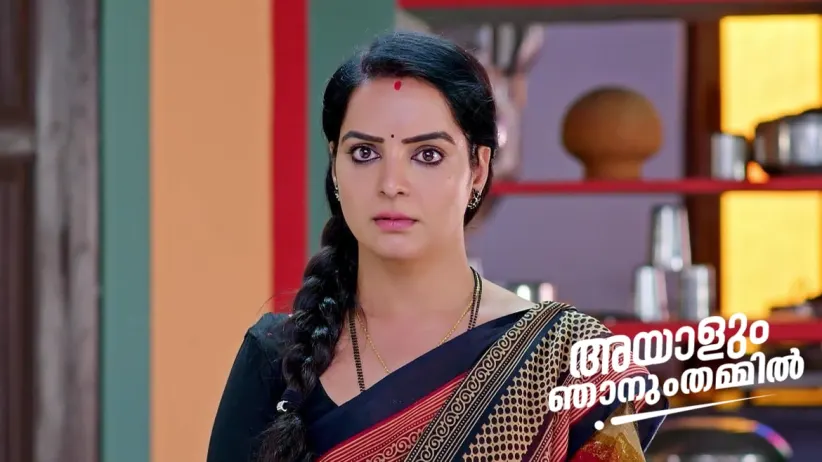 Ravi Shares His Concern with Padma