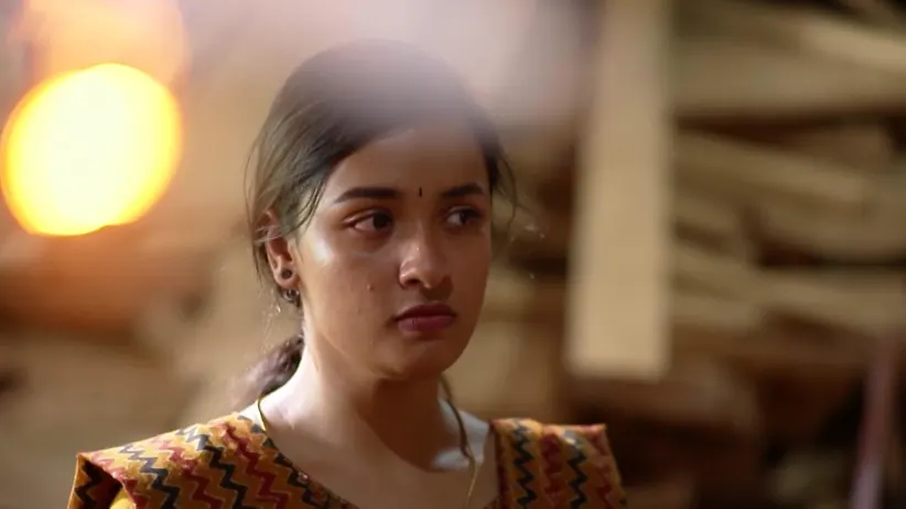 Shalini Shares Her Woes with Vishnu | Kudumbashree Sharada