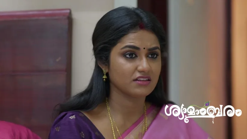 Akhil Corrects Shyama