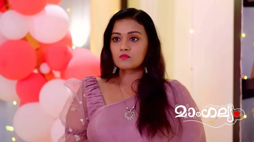 The Family Assumes Archana is Pregnant