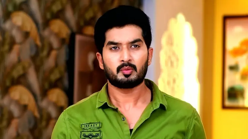 Karthik Confronts Kanchanavalli about His Daughter