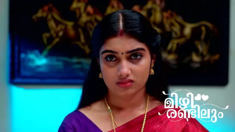 Lakshmi Challenges Kavitha