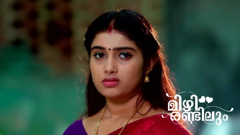Lakshmi Stops Daksha