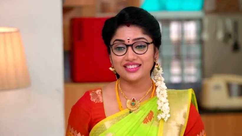 Seetha Lies to Dhurai | Seetha Raman
