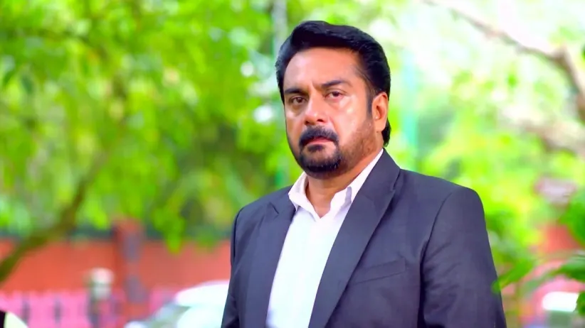 Ravi Varman Curses His Helplessness