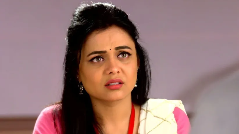 Neha Gets Irked with Yash
