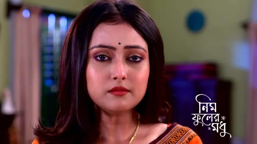 A Potential Groom Comes to See Parna