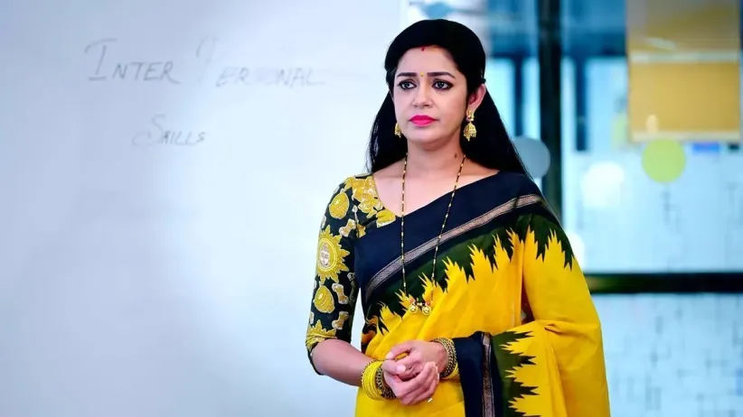 Jaydev Keeps a Letter in Bhoomika's Diary