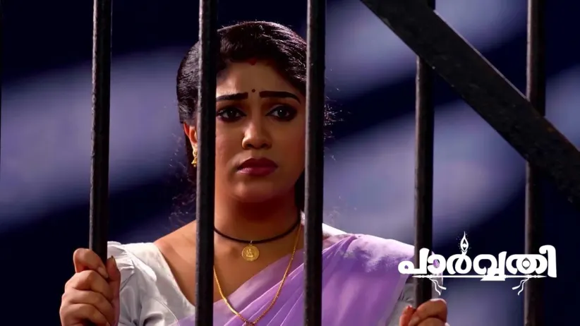 Vishal Looks for Parvathy