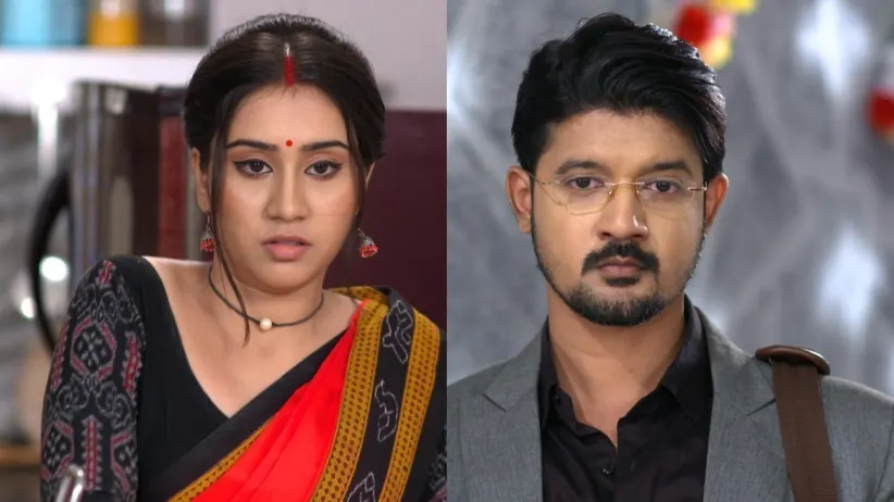 Tina enquires with Siddharth about his problem. Sunita accuses Sandeep of making a mistake by refusing to marry Jhilli.