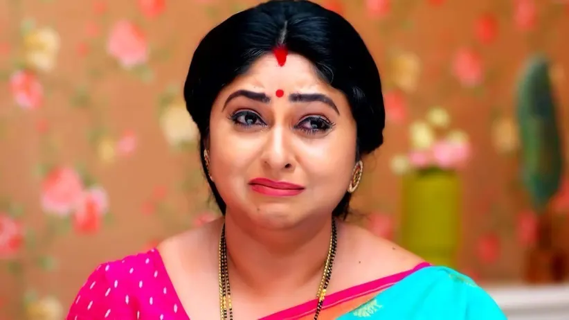 Mahalakshmi Leaves Everyone Perplexed