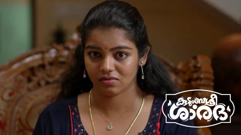 Sreerenjini Challenges Sushmita