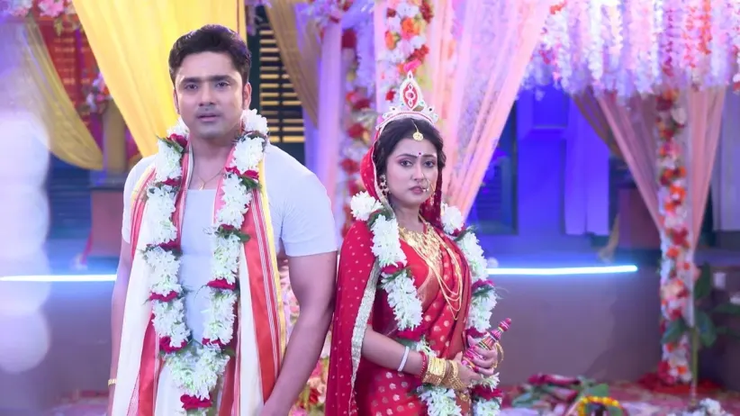 Seven Days of Jagadhatri, Phulki, and Parna's Life l Sarajagano Saatdin l Promo