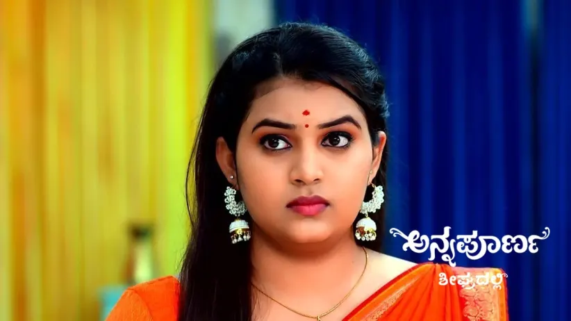 INR 5 Lakhs Go Missing at Vedavathi's House