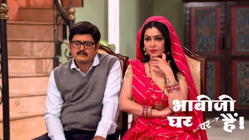 Saxena Returns Everyone their Mobile Phones