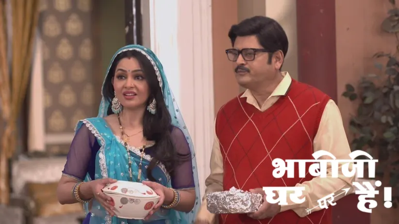 Vibhuti Snatches the Rotis of Tiwari's Client