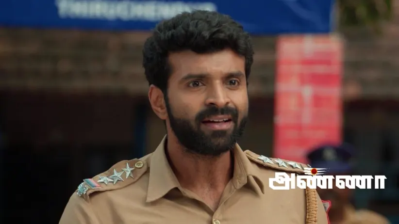 Shanmugham Threatens Saniyan