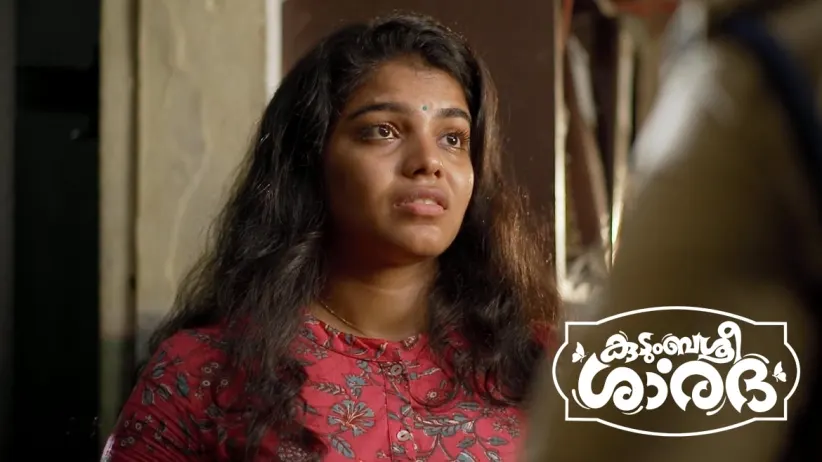 Saroja Speaks to Padmavathy