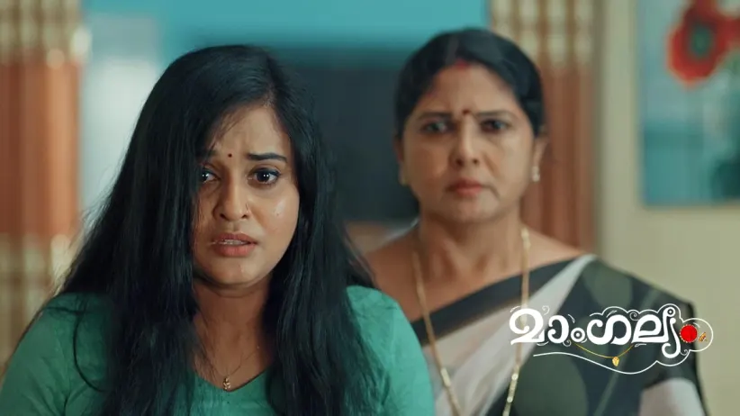 Anoop Hits Athira