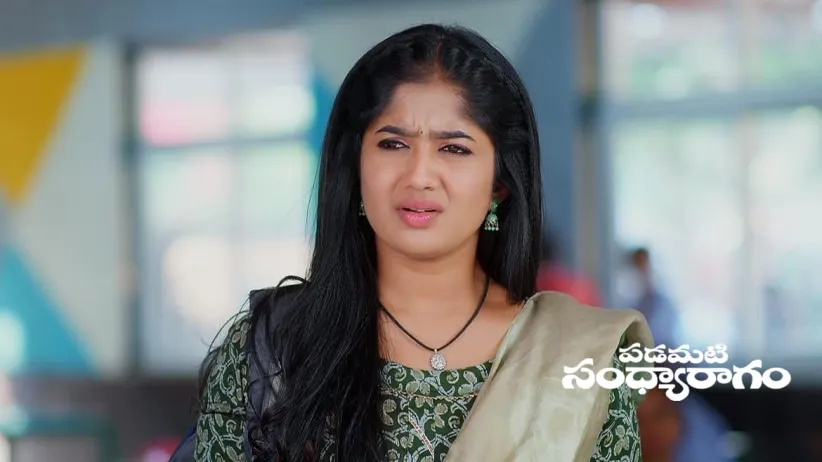 Raghuram Gives Money to Janaki