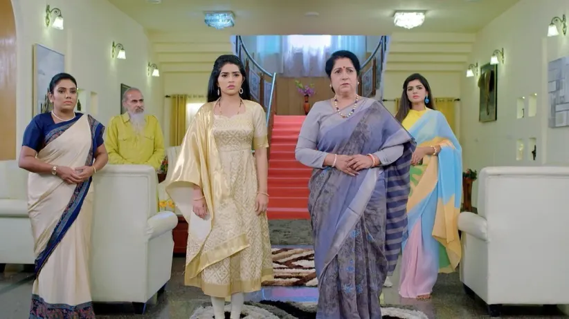Anu Motivates Harshavardhan