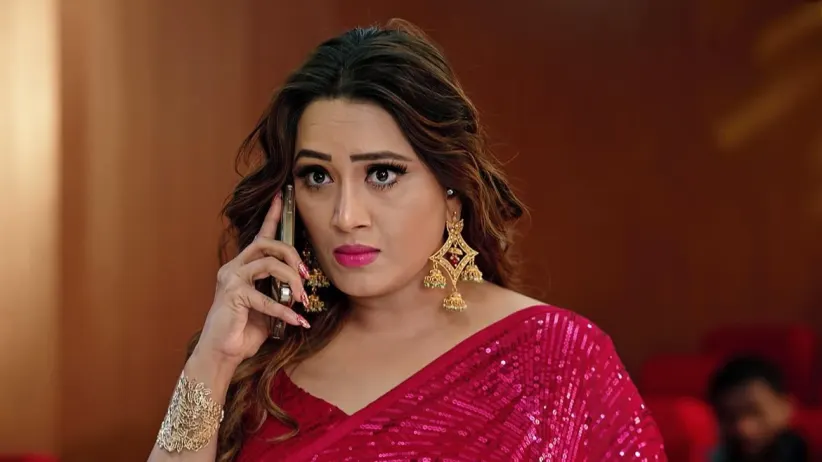 Jagadhatri Teaches a Lesson to Divyanka