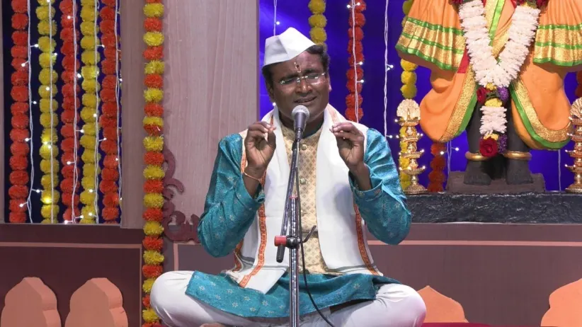 Melodious Rendition of Datta Patil's Famous Song