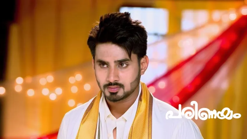 Amulya Tells Her Family about Vikrant
