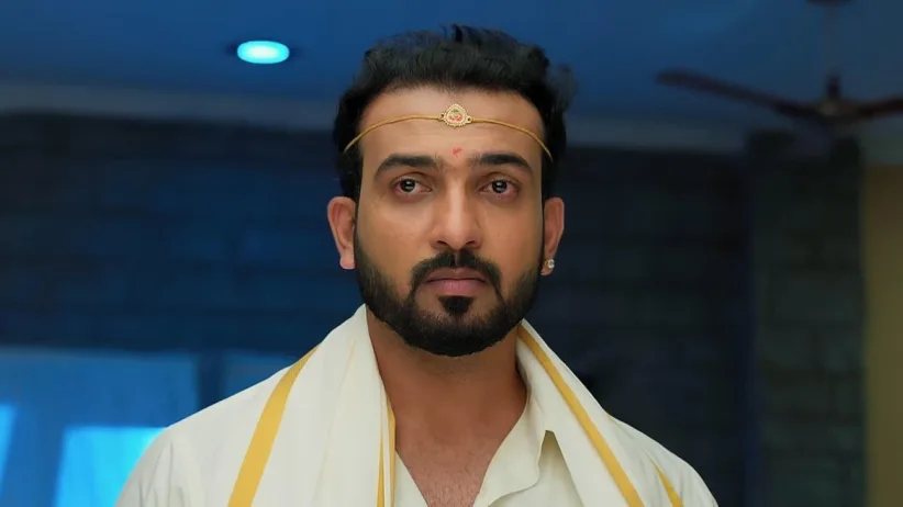 Bhagyalakshmi Decides to Leave Mithra's House