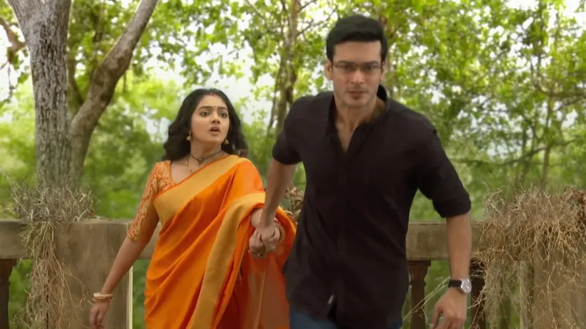 Rohit Suddenly Falls to the Ground | Phulki | Promo