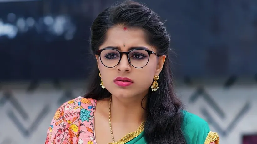 Mahalakshmi Plans to Get Ram and Seetha Divorced