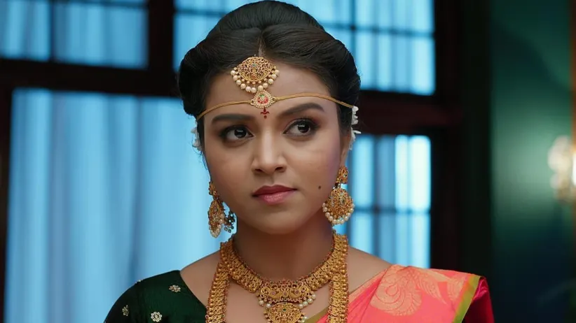 Manisha Tries to Poison Arvinda's Mind