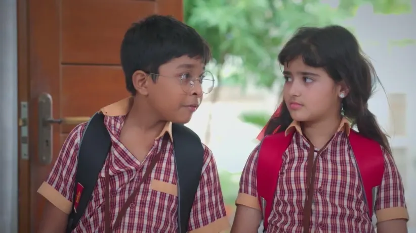 Ezhil Scolds His Children