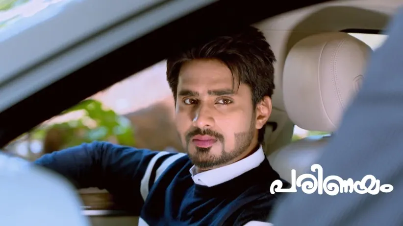 Amulya Hears Arathi Speak to Vikranth