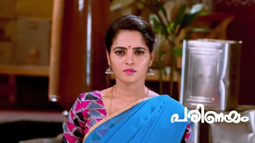 Amulya Tells Vedanth about Arathi