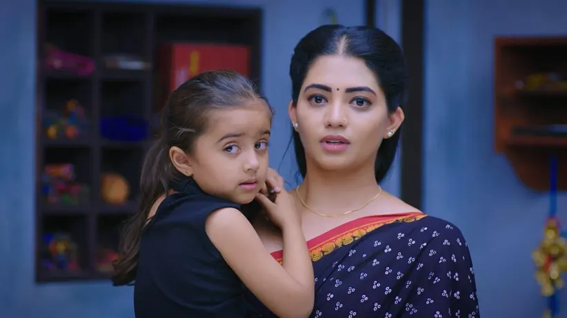 Sinchana's Parents Visit Srinivas's House