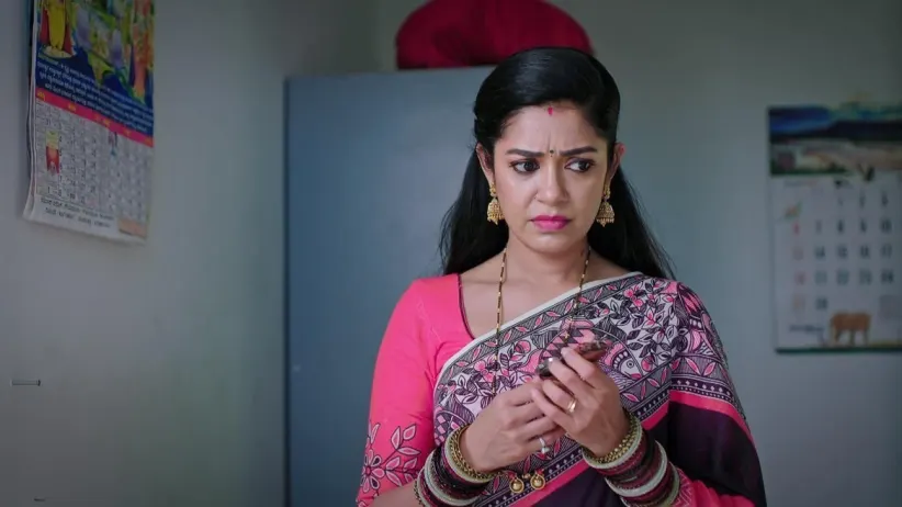 Bhoomika Finds Jaydev's Watch in Malli's House